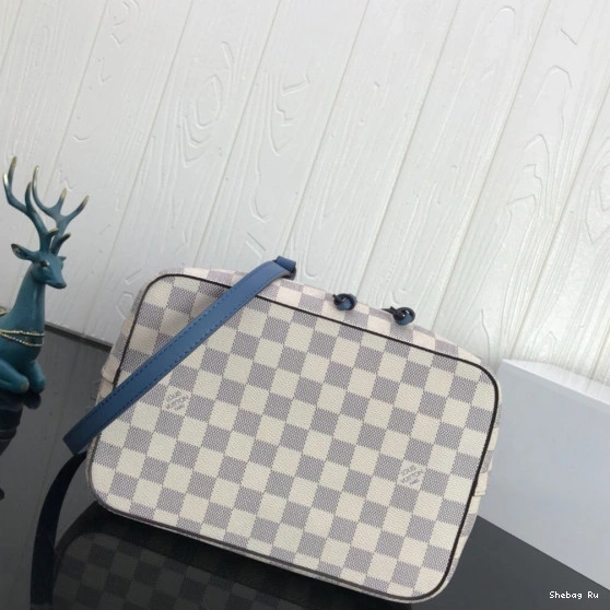 Vuitton NEO Louis NOE 0806